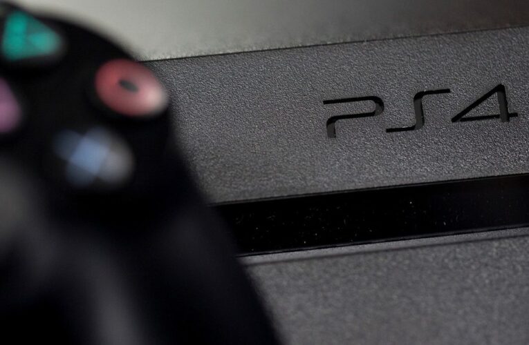 OFW-9.00 PlayStation 4 исправила проблему с разряженной батарейкой — игры теперь запускаются